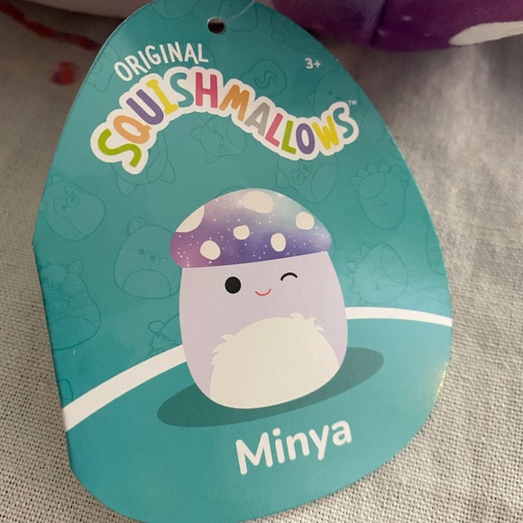 Squishmallows minya the mushroom - Picture 3 of 4